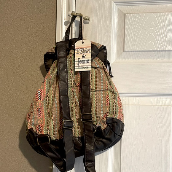 Brand New Patterned Backpack - Picture 2 of 3